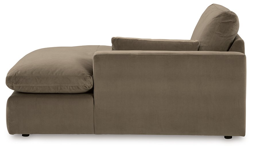 Sophie Sectional Sofa Chaise - Evans Furniture (CO)