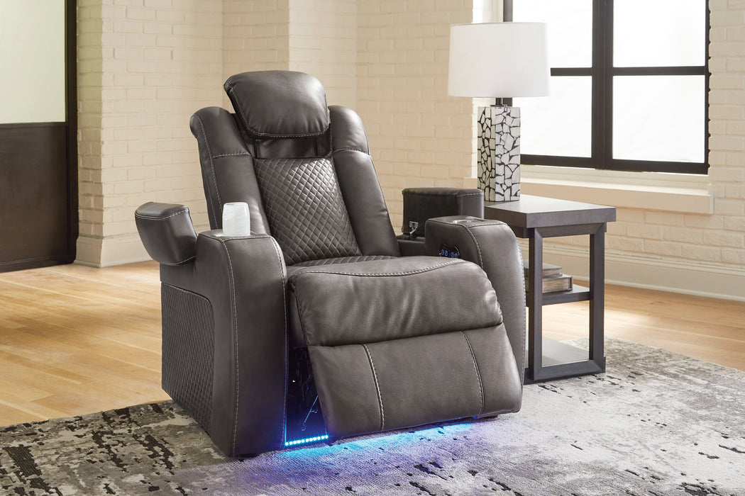 Fyne-Dyme Power Recliner - Evans Furniture (CO)