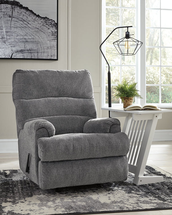 Man Fort Recliner - Evans Furniture (CO)