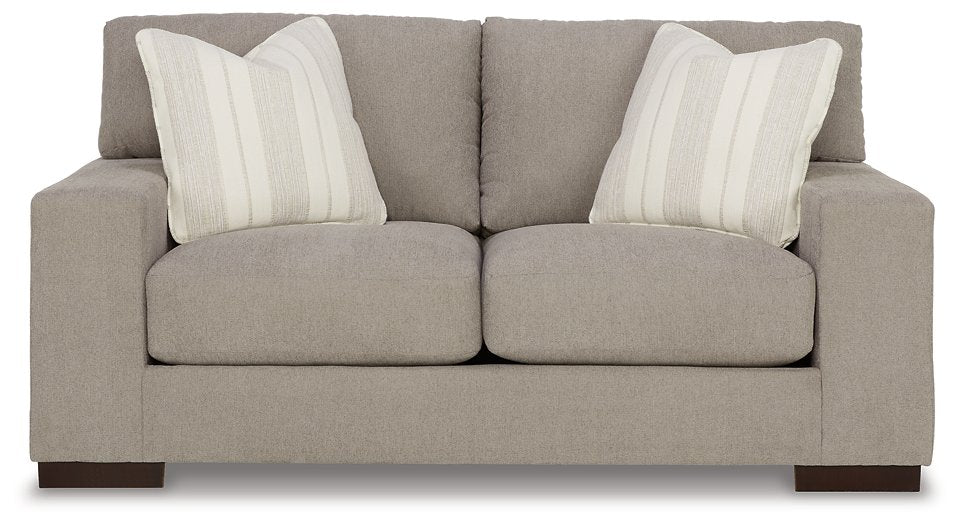 Maggie Loveseat - Evans Furniture (CO)