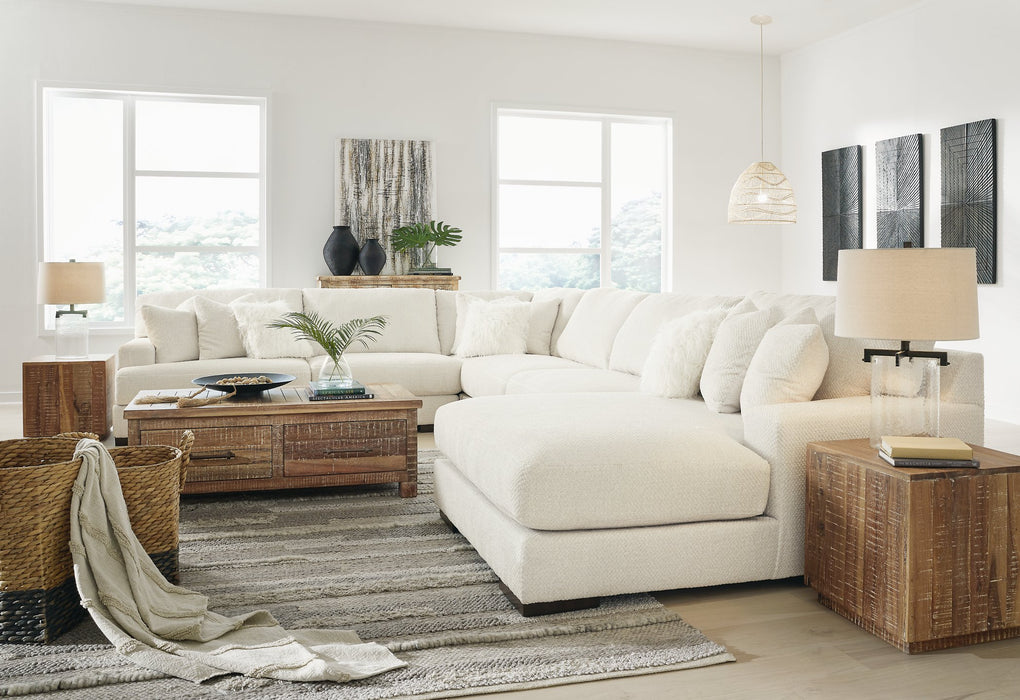 Zada Sectional with Chaise - Evans Furniture (CO)