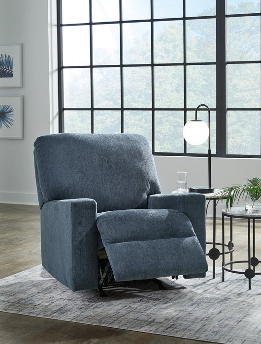 Rannis Recliner - Evans Furniture (CO)