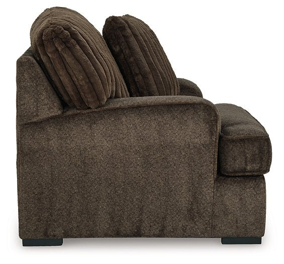 Aylesworth Upholstery Package - Evans Furniture (CO)