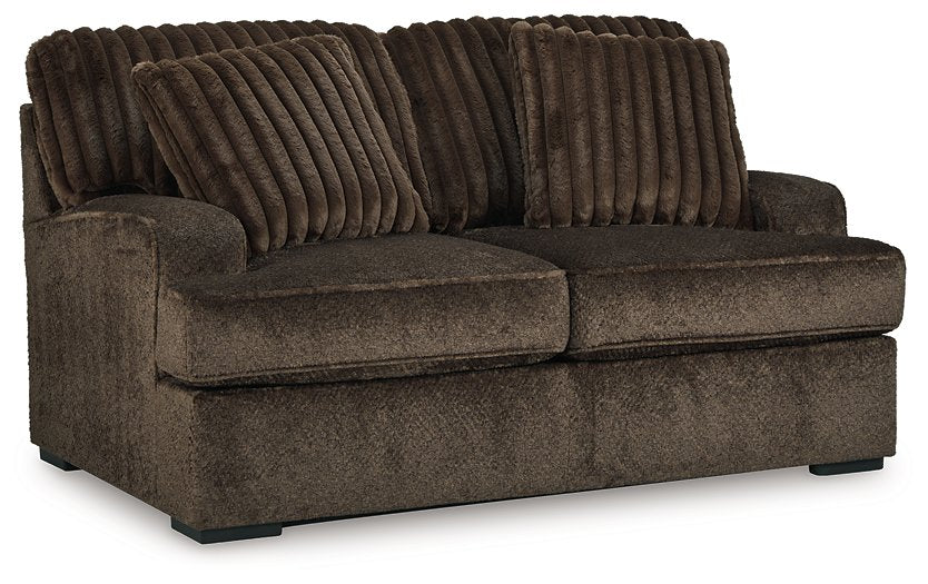 Aylesworth Loveseat - Evans Furniture (CO)