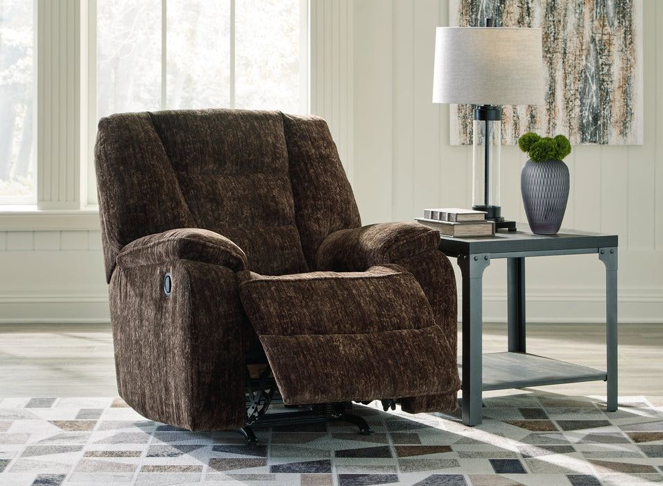 Soundwave Recliner - Evans Furniture (CO)