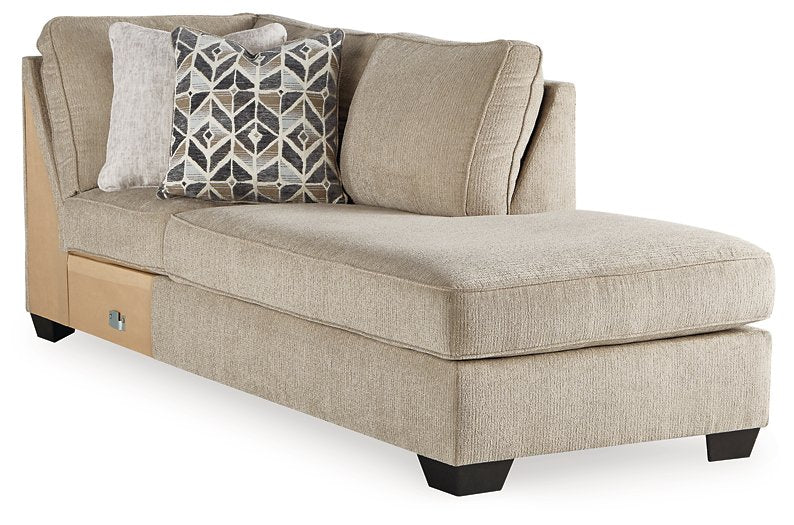 Decelle 2-Piece Sectional with Chaise - Evans Furniture (CO)