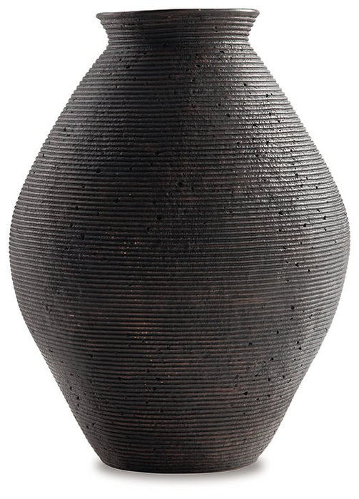 Hannela Vase - Evans Furniture (CO)