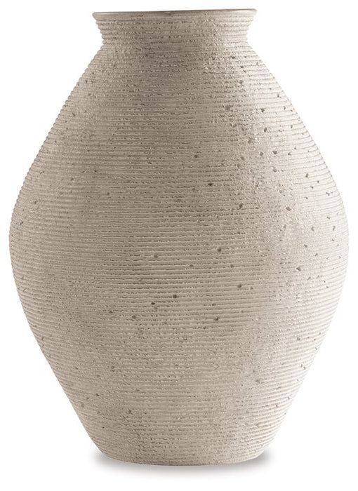 Hannela Vase - Evans Furniture (CO)