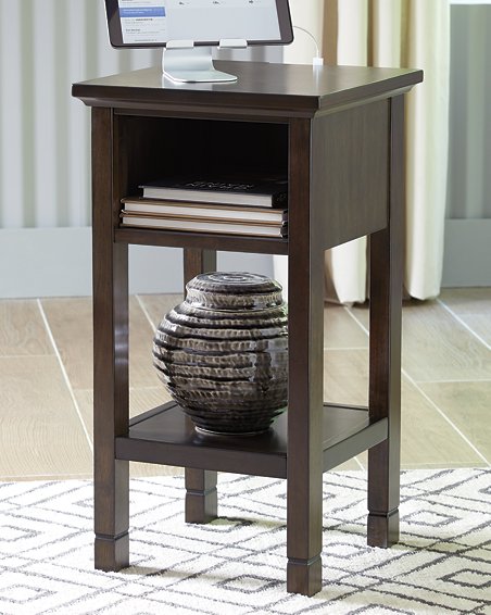 Marnville Accent Table - Evans Furniture (CO)