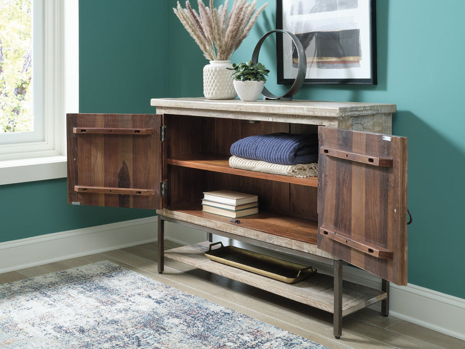 Laddford Accent Cabinet - Evans Furniture (CO)