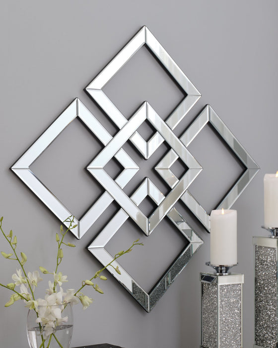 Quinnley Accent Mirror - Evans Furniture (CO)