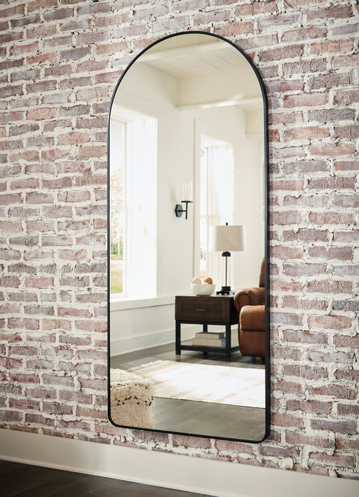 Sethall Floor Mirror - Evans Furniture (CO)