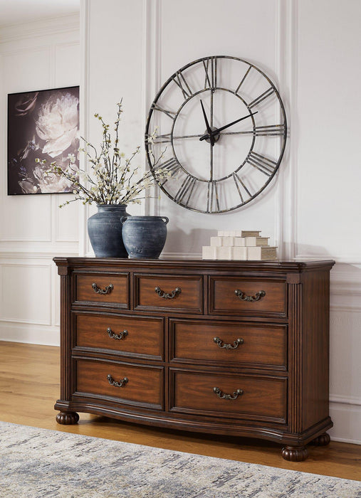 Lavinton Dresser and Mirror