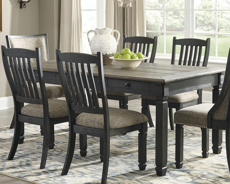 Tyler Creek Dining Set