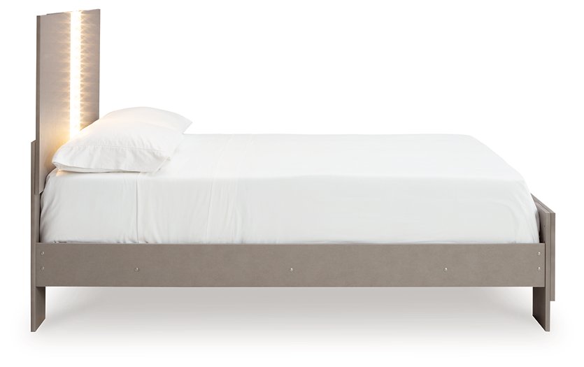 Surancha Bed - Evans Furniture (CO)