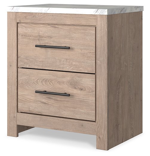 Senniberg Nightstand - Evans Furniture (CO)