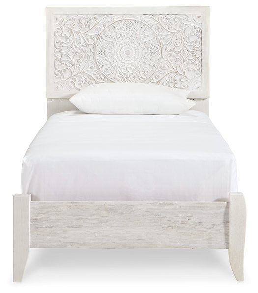 Paxberry Bed - Evans Furniture (CO)