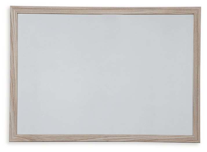 Hasbrick Bedroom Mirror - Evans Furniture (CO)