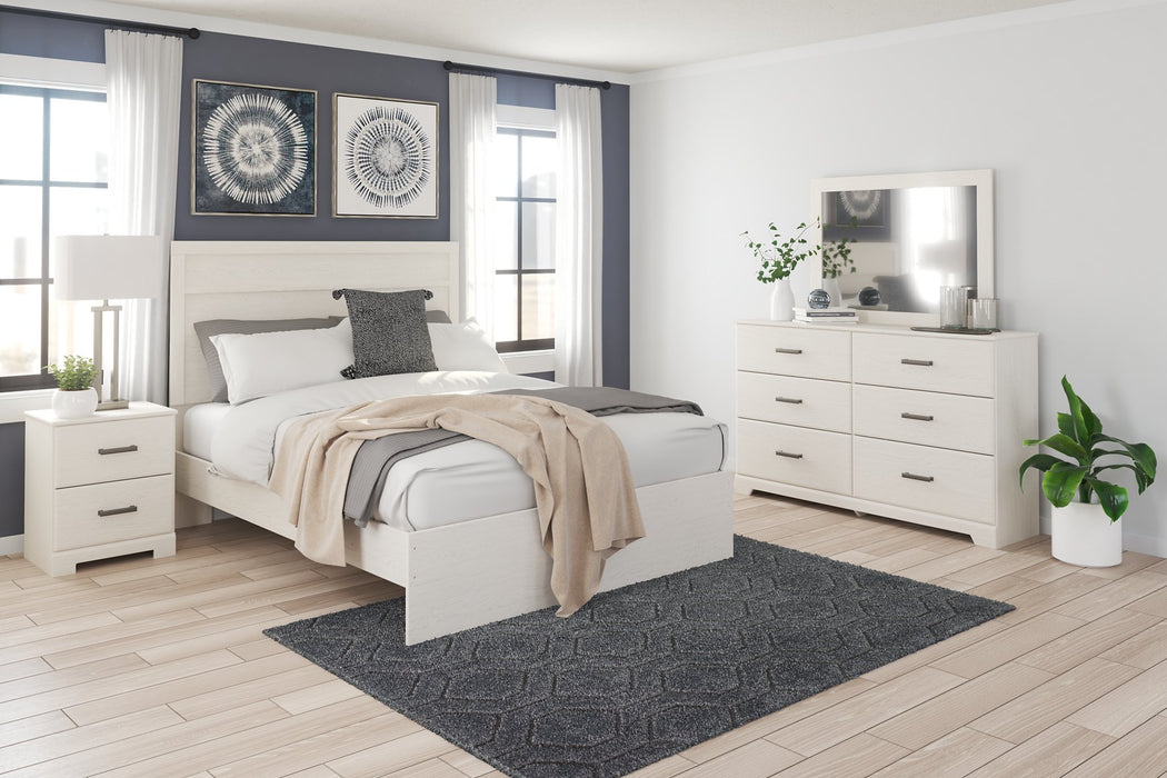 Stelsie Bed - Evans Furniture (CO)