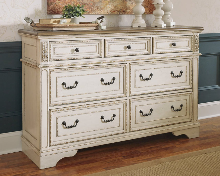 Realyn Dresser - Evans Furniture (CO)