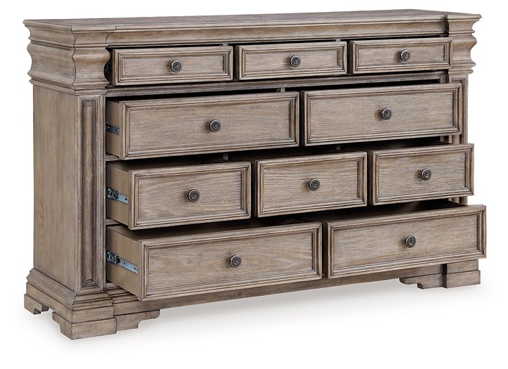 Blairhurst Dresser - Evans Furniture (CO)