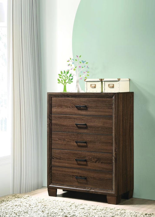 Brandon 5-drawer Chest Medium Warm Brown - Evans Furniture (CO)