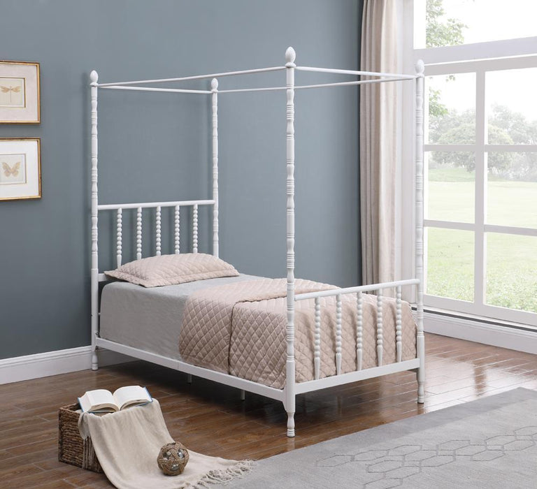 Betony Twin Canopy Bed White - Evans Furniture (CO)