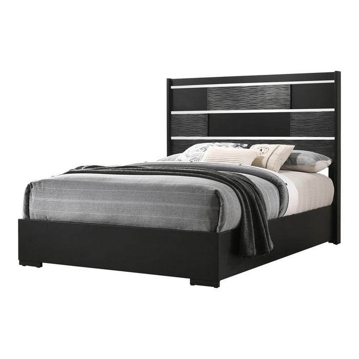 Blacktoft Eastern King Panel Bed Black - Evans Furniture (CO)