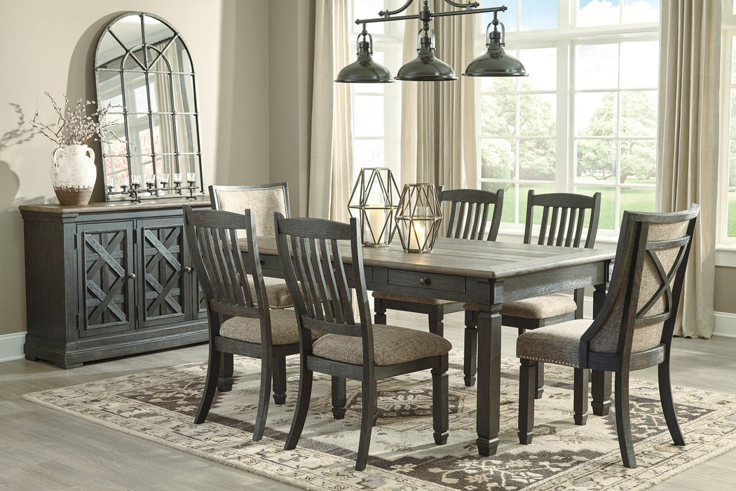 Tyler Creek Dining Chair - Evans Furniture (CO)