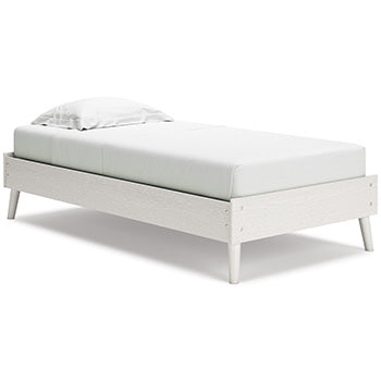 Aprilyn Bed - Evans Furniture (CO)