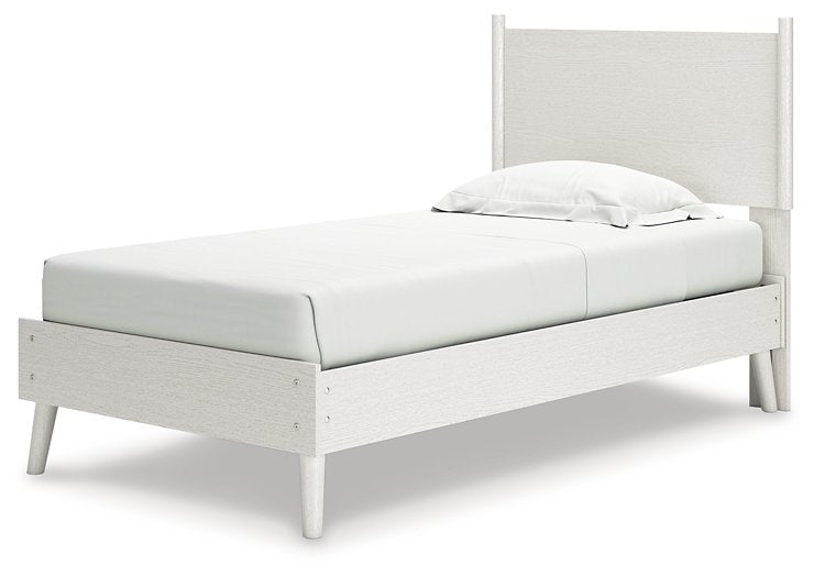 Aprilyn Bed - Evans Furniture (CO)