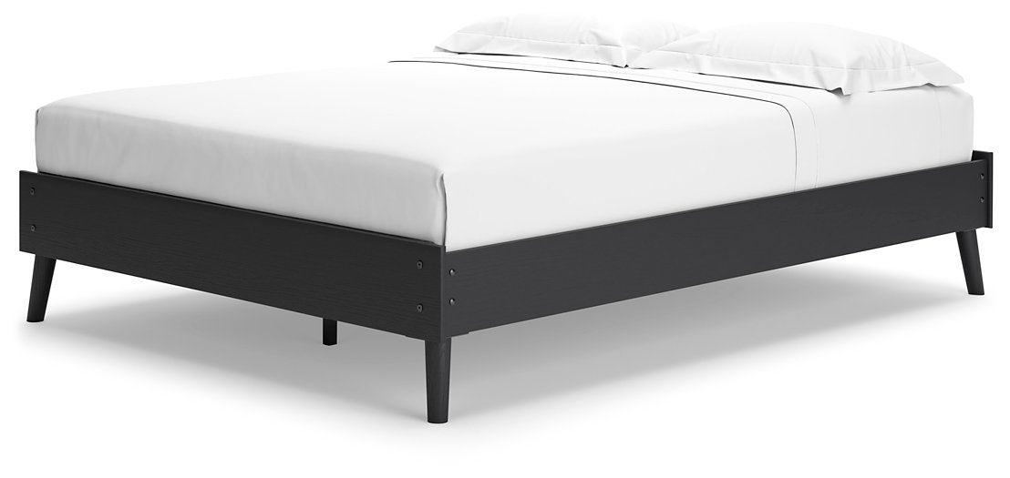 Charlang Bed - Evans Furniture (CO)