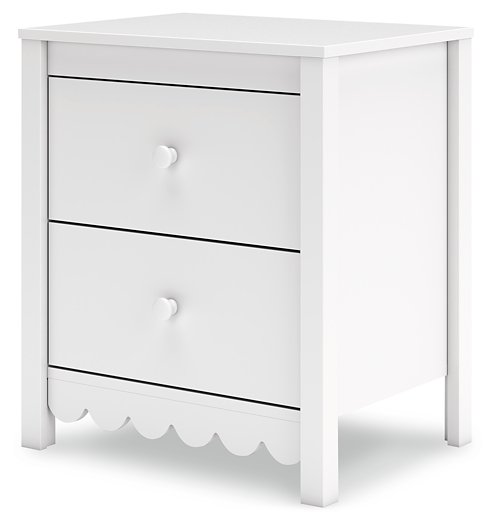 Hallityn Nightstand - Evans Furniture (CO)