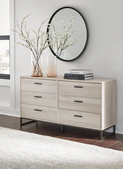 Socalle Dresser - Evans Furniture (CO)