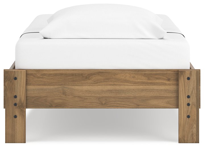 Deanlow Bed - Evans Furniture (CO)