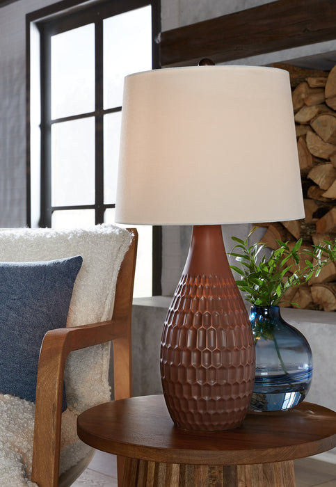 Cartford Table Lamp (Set of 2) - Evans Furniture (CO)