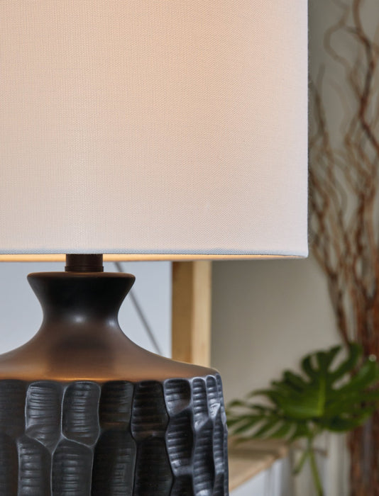 Ellisley Table Lamp - Evans Furniture (CO)