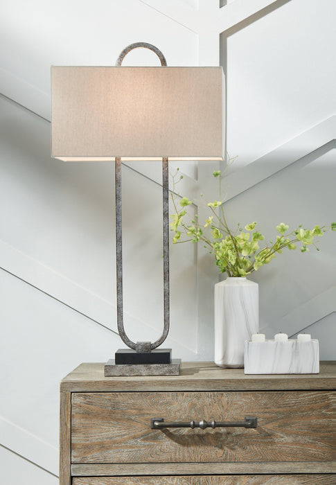 Bennish Table Lamp - Evans Furniture (CO)