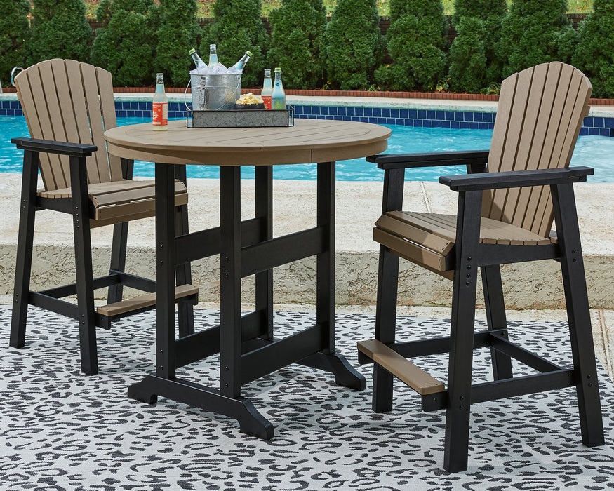 Fairen Trail Outdoor Dining Set - Evans Furniture (CO)