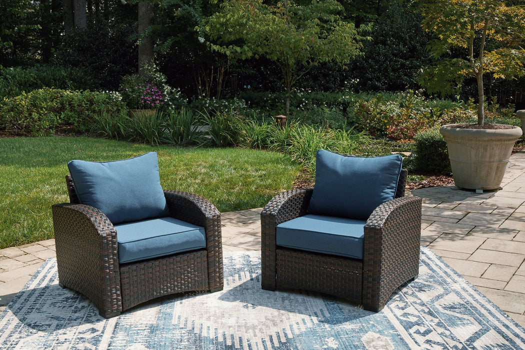 Windglow Outdoor Lounge Chair with Cushion - Evans Furniture (CO)