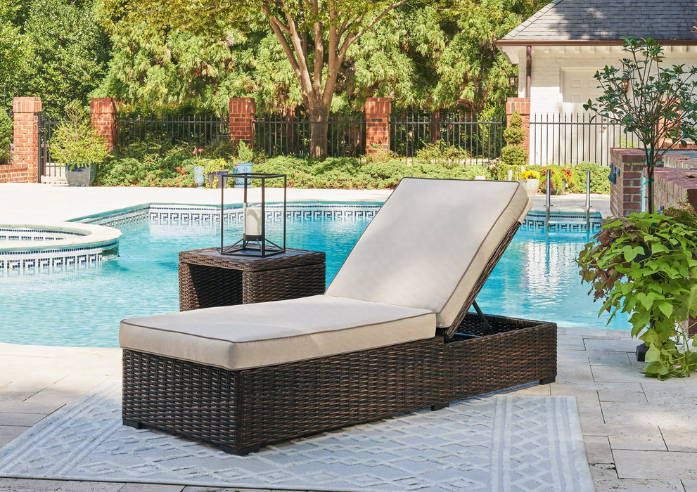 Coastline Bay Outdoor Chaise Lounge with Cushion - Evans Furniture (CO)