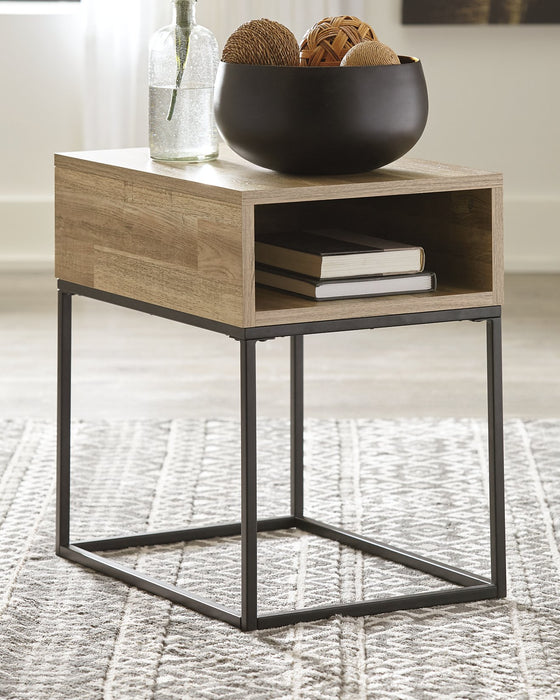 Gerdanet End Table - Evans Furniture (CO)