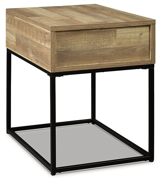 Gerdanet End Table - Evans Furniture (CO)