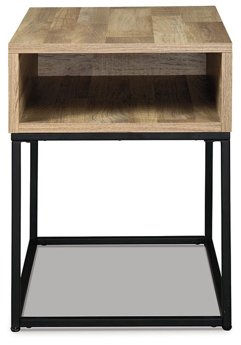 Gerdanet End Table - Evans Furniture (CO)