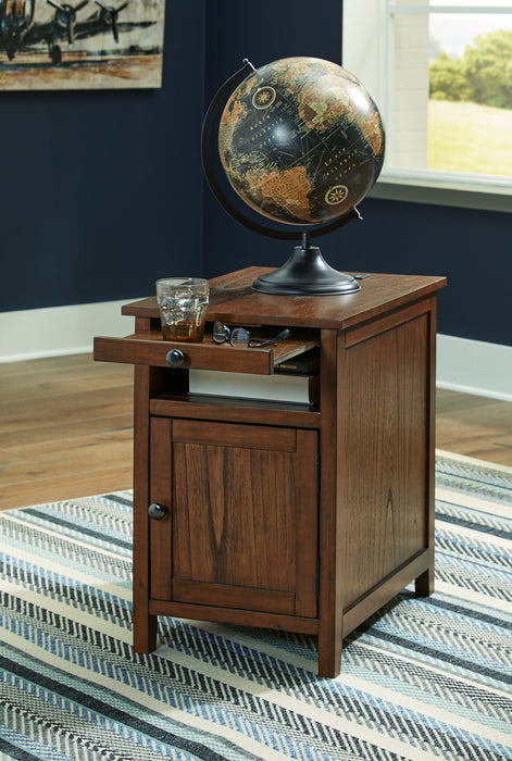 Treytown Chairside End Table - Evans Furniture (CO)