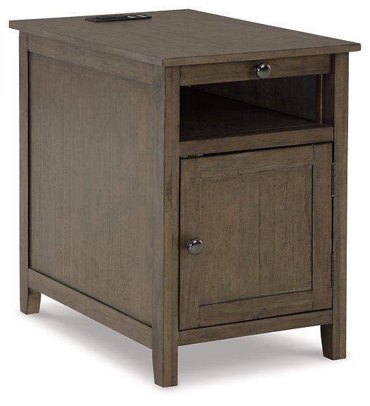 Treytown Chairside End Table - Evans Furniture (CO)