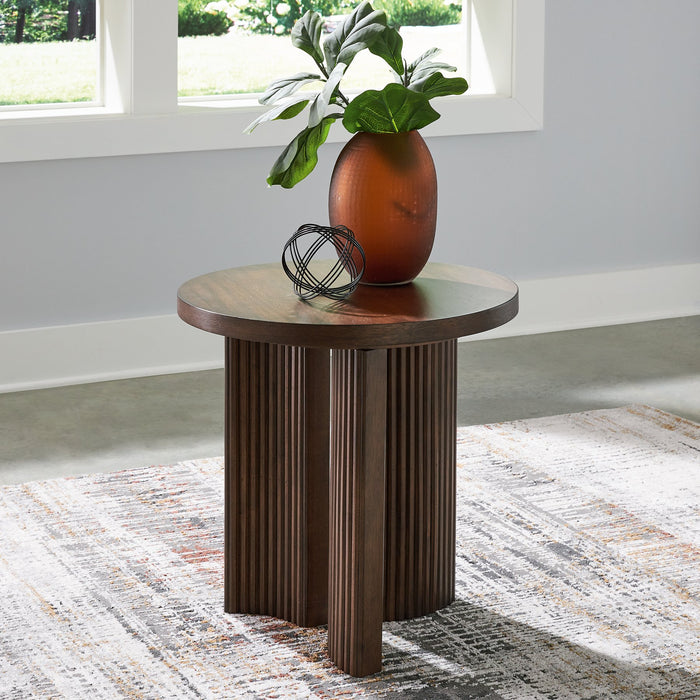 Korestone End Table - Evans Furniture (CO)