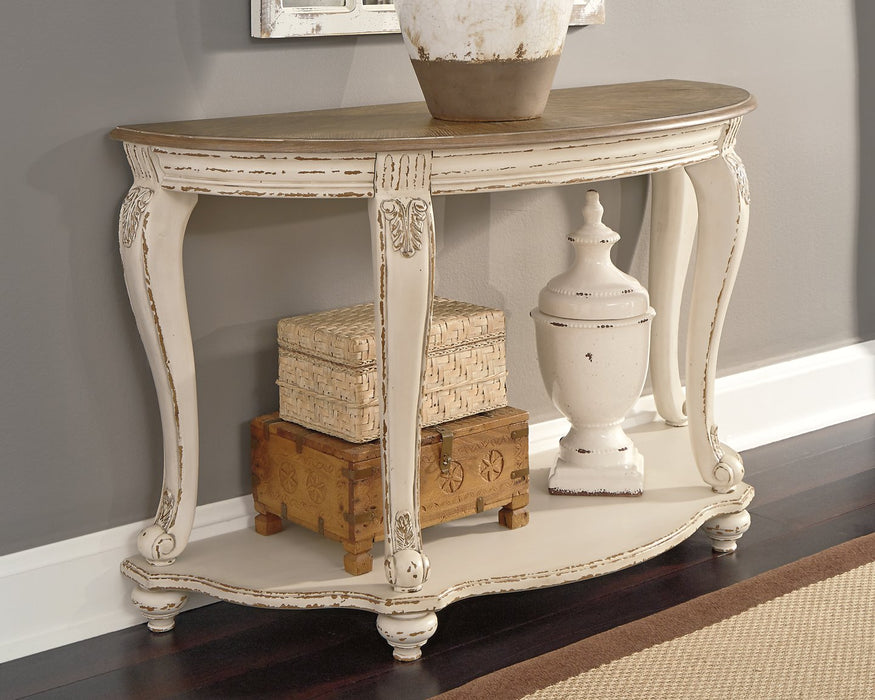 Realyn Sofa Table - Evans Furniture (CO)