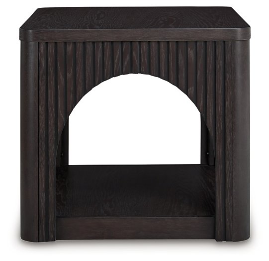 Yellink End Table - Evans Furniture (CO)