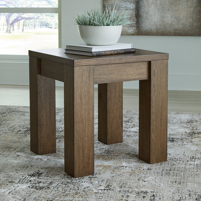 Rosswain End Table - Evans Furniture (CO)